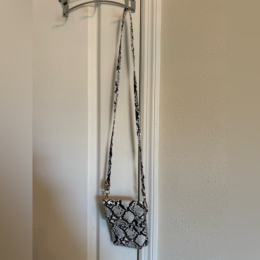 Snakeskin crossbody mini bag - Picture 1 of 3